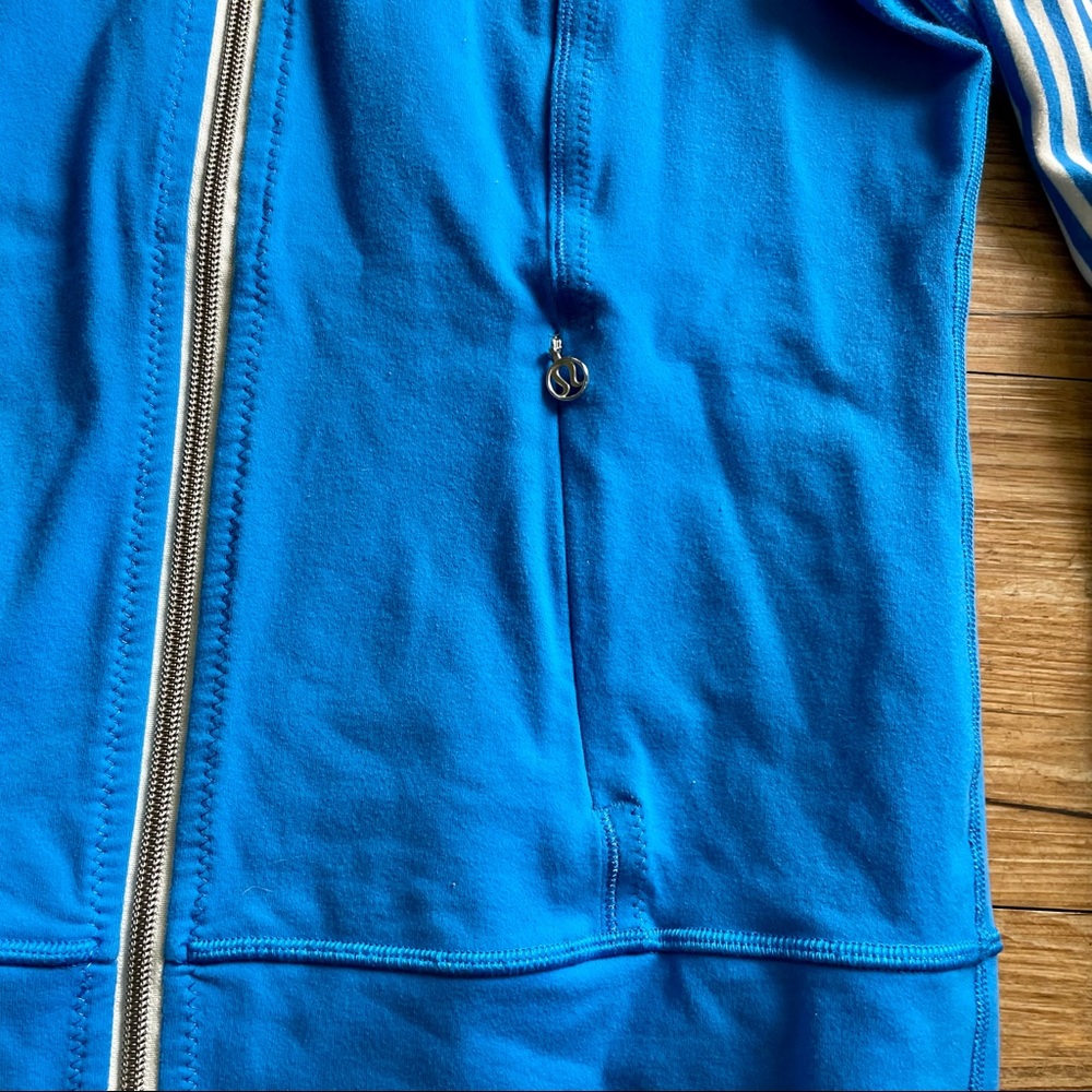 Lululemon Jacket - Picture 4 of 4
